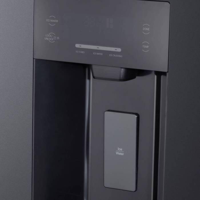 Бирюса TD 530 SG — встроенный льдогенератор с функциями подачи холодной воды, колотого и кубикового льда.