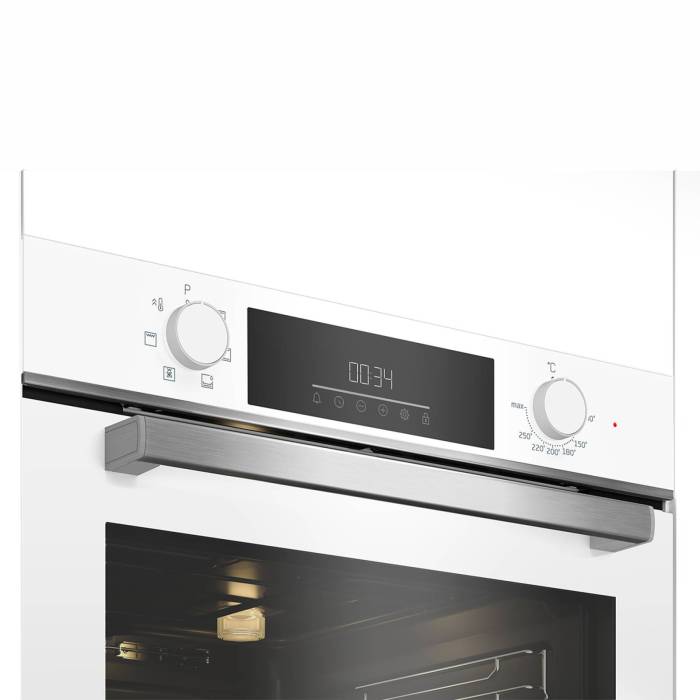 Встраиваемая духовка Beko BBIE18300W — вместительная (72 л), с нижним нагревом и функцией быстрого разогрева. Купить в Бишкеке