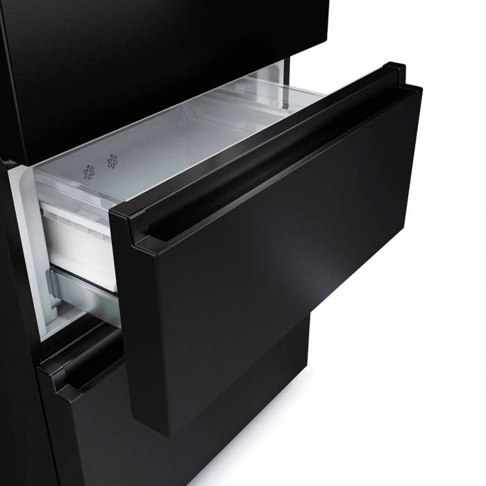 Gorenje NRM7201SBXL4 — мощность замораживания 10 кг/сутки, морозильник с 2 ящиками и лотком для льда.