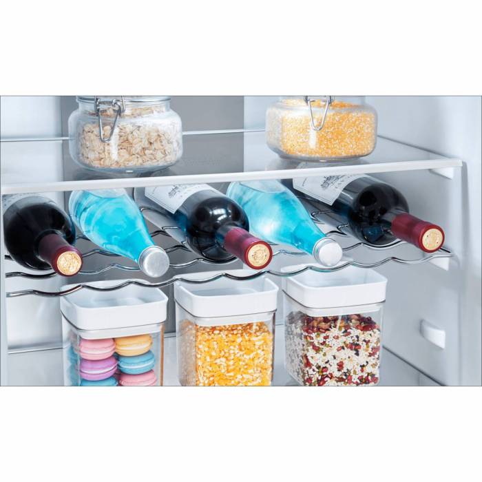 Hisense RB390N4AIE — технология No Frost предотвращает образование льда, экономит время и усилия на разморозку