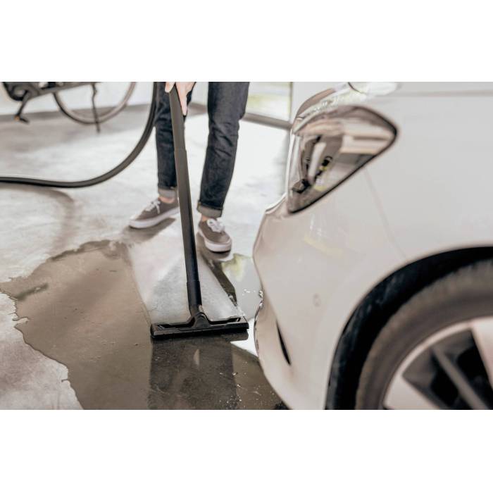 Kärcher KWD 3 V-15/4/20 — всасывающий шланг 2 м, кабель 4 м, насадка для пола Clips, доставка Onbir.kg