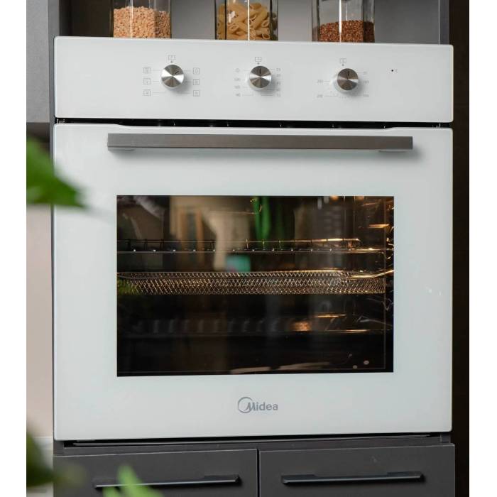 Midea MO11000GW — 60 л, конвекция с аэрогрилем, 5 программ, механическое управление, белое стекло. Доставка по Бишкеку и Кыргызстану.