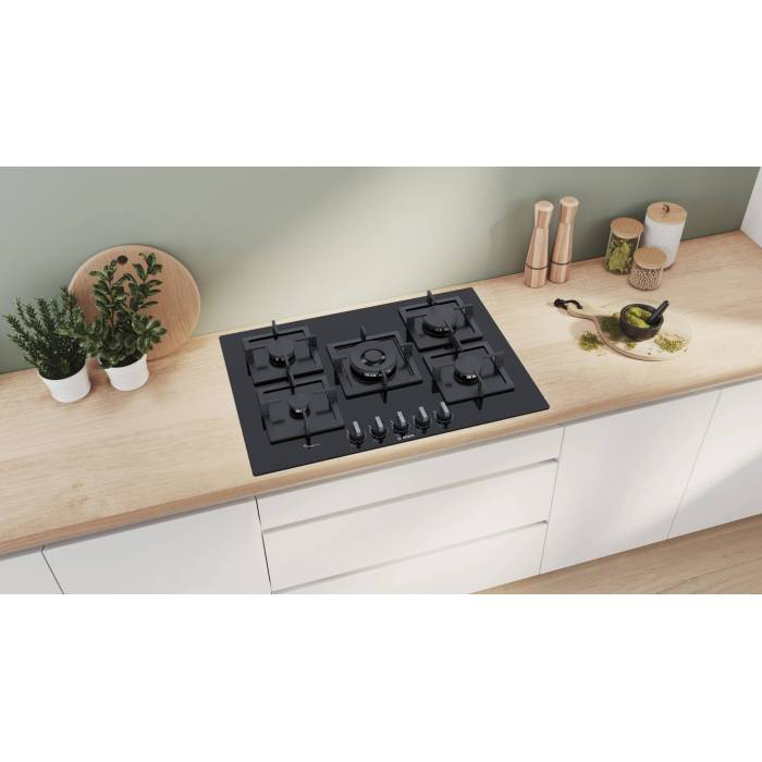 Bosch PCS7A5M90 — газовая варочная поверхность с WOK- и двухконтурной конфоркой, купить в Бишкеке