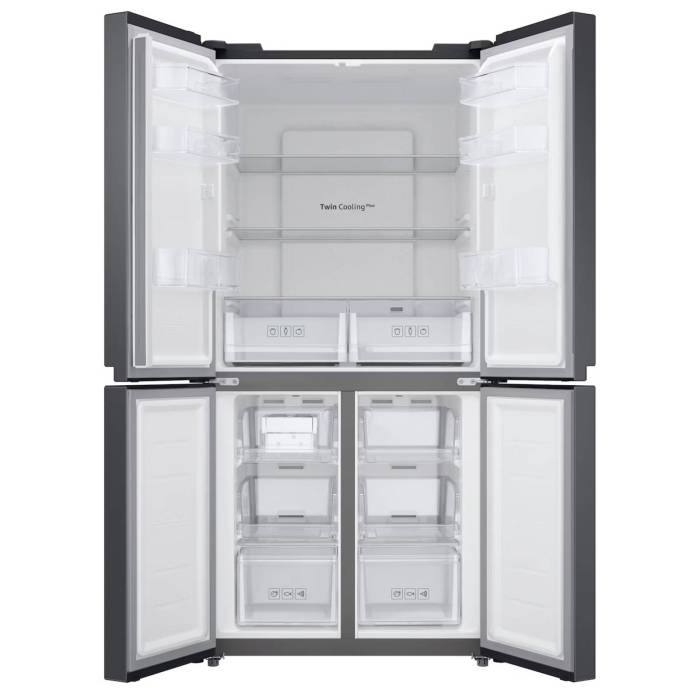 Samsung RF48A4000B4 — полезный объём 468 л: холодильная камера 328 л и морозильная 140 л