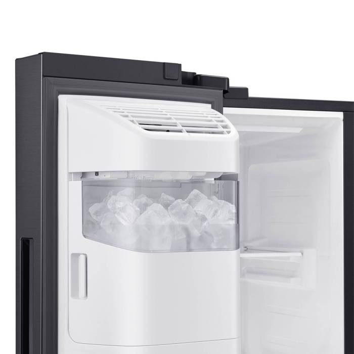 Samsung RS64R5331B4 — автономное сохранение холода до 10 часов, уровень шума 41 дБА и энергоэффективность A+ делают модель практичной и надёжной