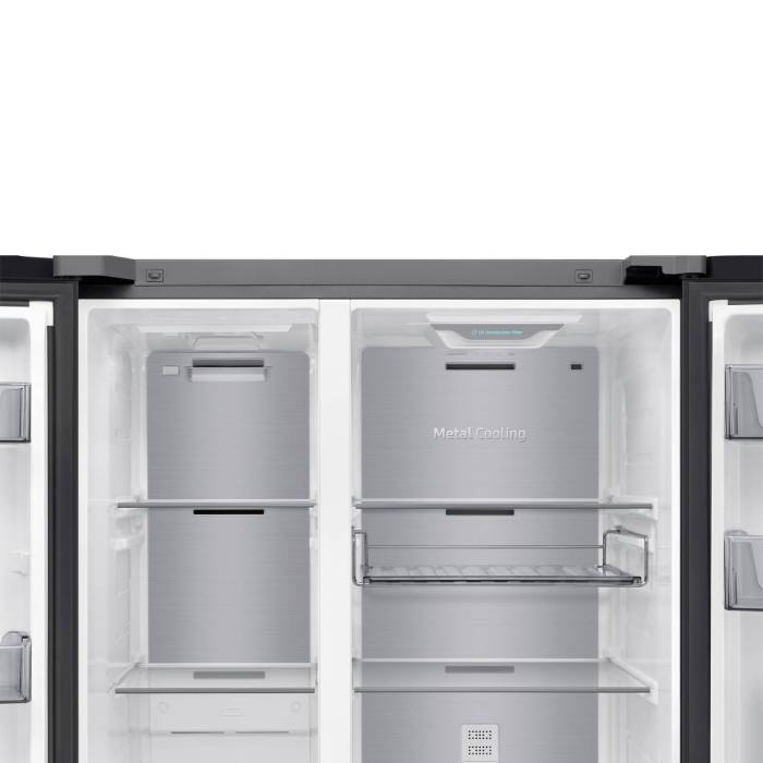 Samsung RS80F65M1BWT — технология Metal Cooling быстро восстанавливает температуру после открытия дверей