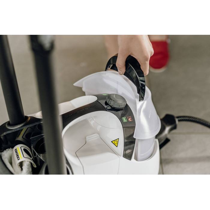 KARCHER SC 5 — съемный бак для постоянного долива воды, продолжительная уборка без перерывов