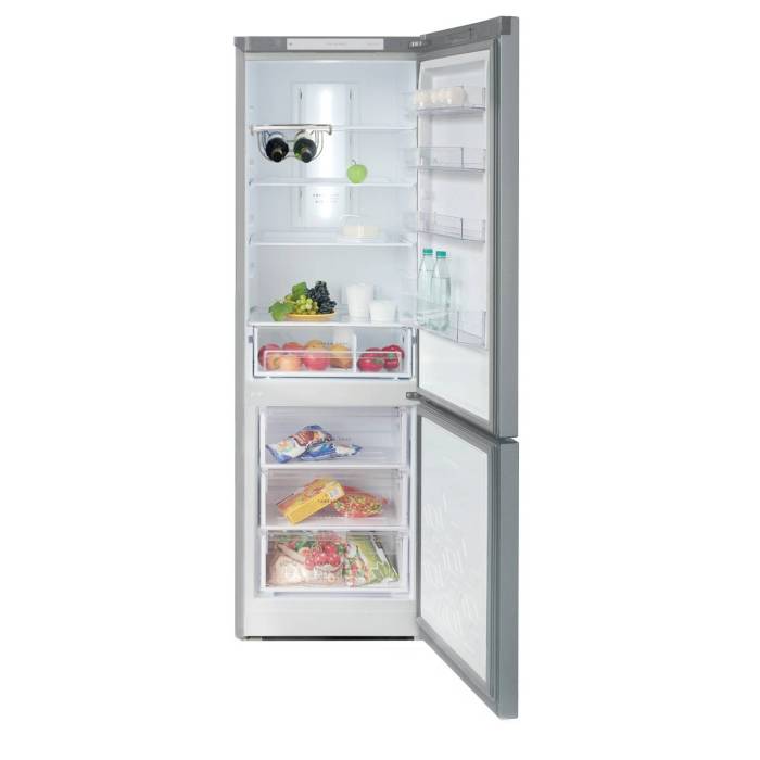 Бирюса М960NF — холодильная камера с системой No Frost, 4 полки из стекла и пластика, 1 ящик, температура хранения 0–8 °C.