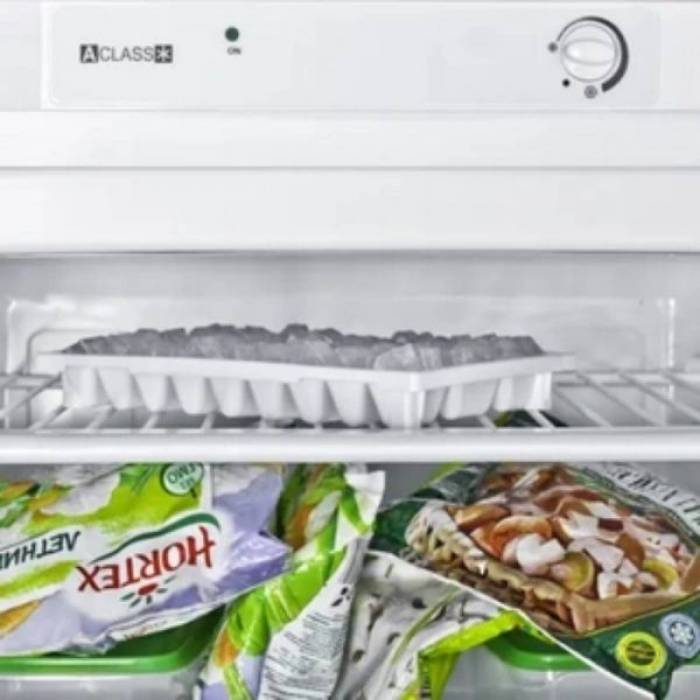 Холодильник INDESIT TIA 16 WR