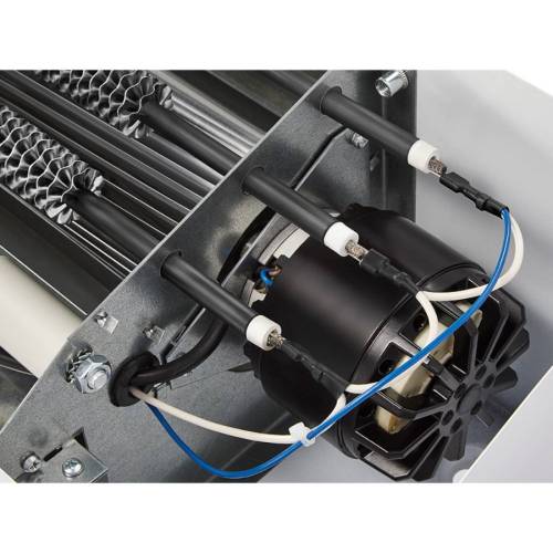 Ballu BHC-M10T09-PS — металлический корпус, защита IP21, вес 17.2 кг, габариты 150×21.5×19.8 см