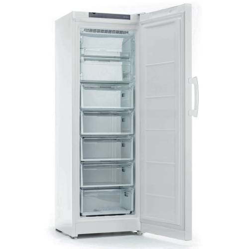 INDESIT DFZ 5175 W — полезный объём 204 литра для хранения продуктов