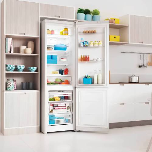 Холодильник Indesit ITS 5200 W — технология Push&Go и управление с дисплея, заказать с доставкой в Бишкеке