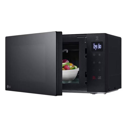 Микроволновка LG MS2032GAS, 20 л, чёрная, с антибактериальным покрытием и авторазогревом — купить в Кыргызстане