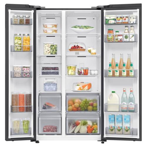 Samsung RS70F65Q1FWT — полезный объём 647 л обеспечивает удобное хранение продуктов для большой семьи