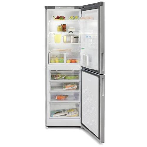 Бирюса М6131 — холодильная камера с 4 полками из стекла и пластика, 2 ящика, автоматическое оттаивание, температура хранения 0–8 °C.