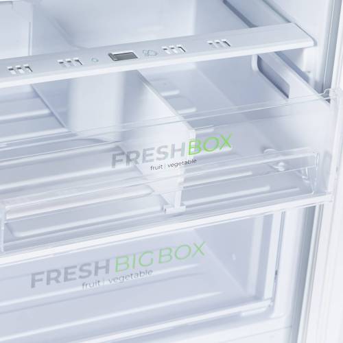 Бирюса 6139 — габариты: 180 × 60 × 62.5 см, вес 64 кг; в упаковке: 184 × 65 × 66.5 см, вес 66 кг, общий объем упаковки 0.8 м³; транспортировка вертикально.